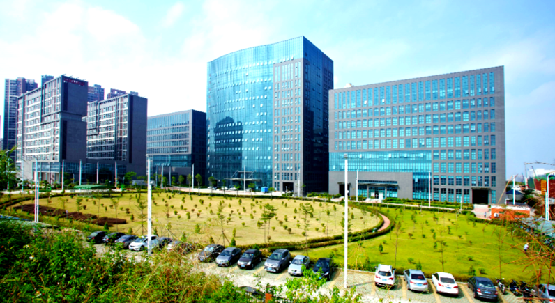 木地板与人造板材如何搭配选型：赫美建材家装工程材料指南